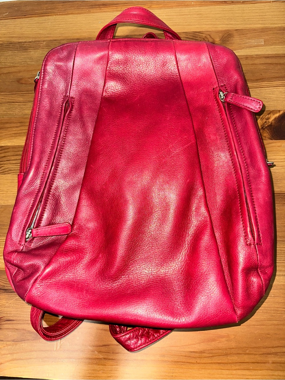 Red Leather Backpack - Picture 5 of 8